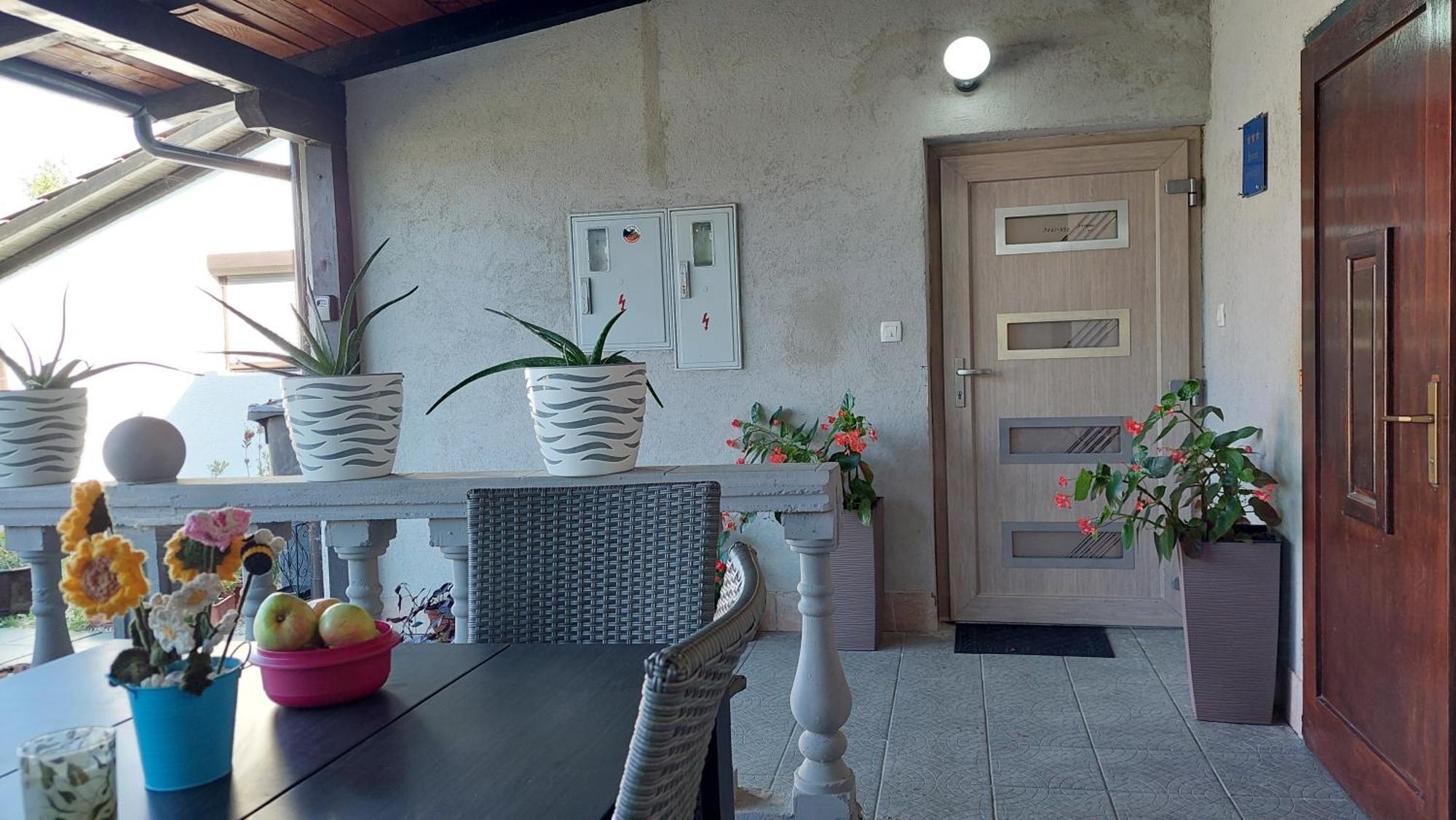 Kod Ane Apartment Belavici Екстериор снимка